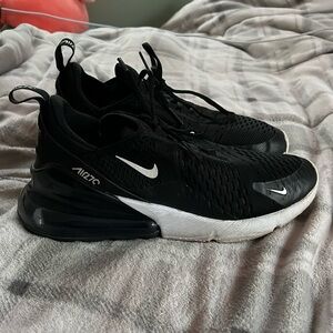 Nike Air Max 270s - Black